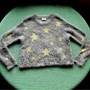 Show Me Your MuMu women’s fluffy star sweater